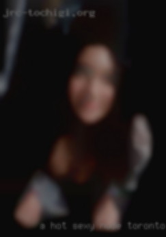 A hot sexy nude Toronto woman or couple.