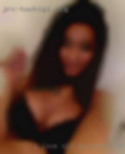 I love   to please and be old swingers naked pleased.