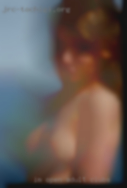 I'm open to couples and adult clubs tgirls.