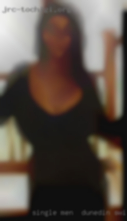 Single men  must be fully Dunedin swingers Bi.